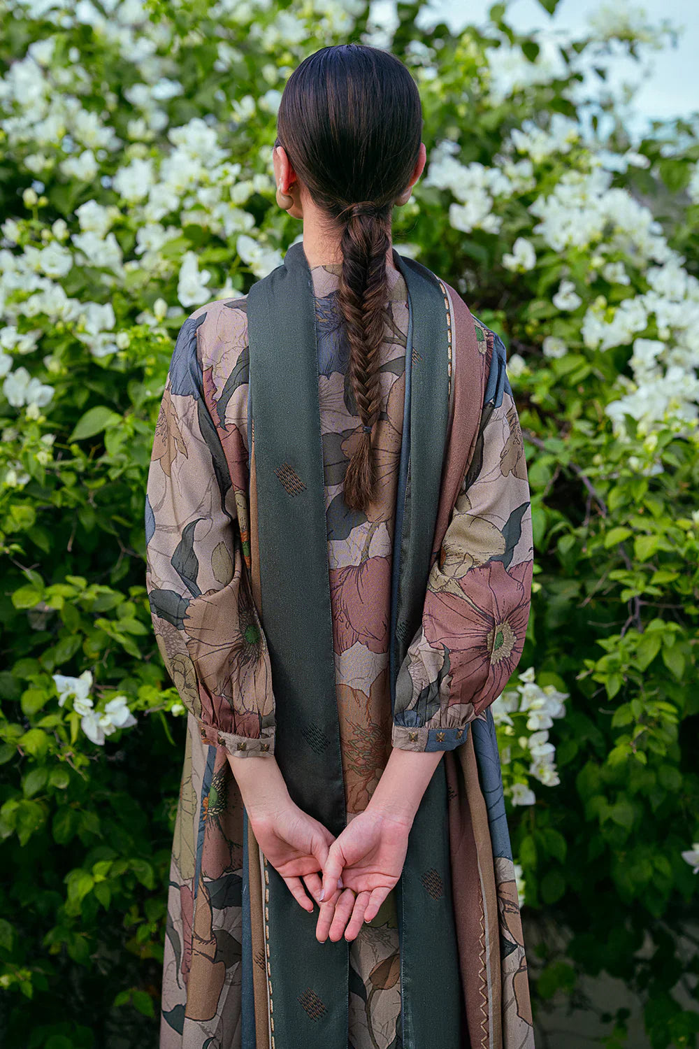 Grace W603-Printed 3pc karandi Dress With Printed karandi Shawl.